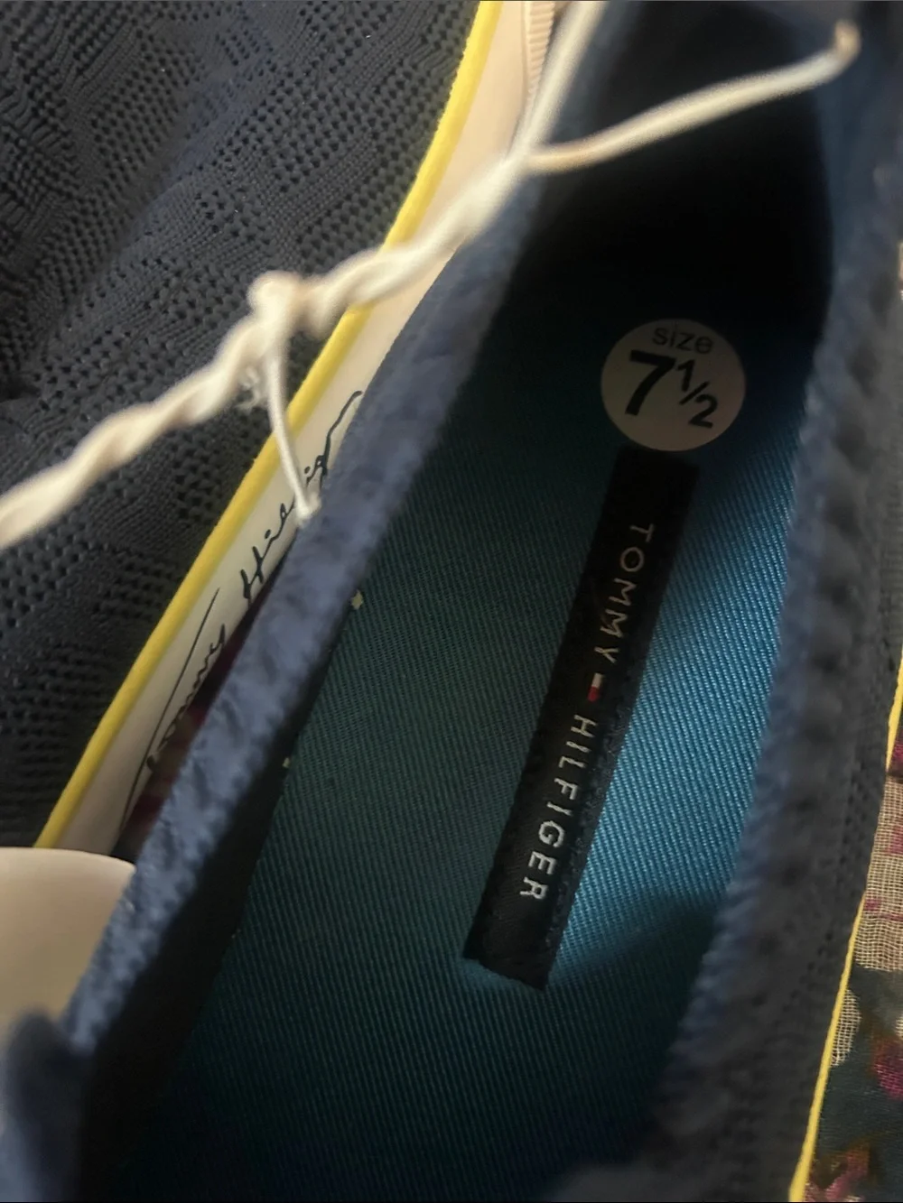 Tommy Hilfiger Twgilrey Women's Slip-On Knit Sneakers - Navy with Yellow Trim